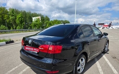 Volkswagen Jetta VI, 2013 год, 1 300 000 рублей, 22 фотография