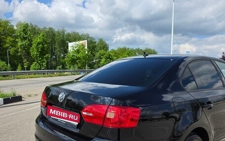 Volkswagen Jetta VI, 2013 год, 1 300 000 рублей, 23 фотография