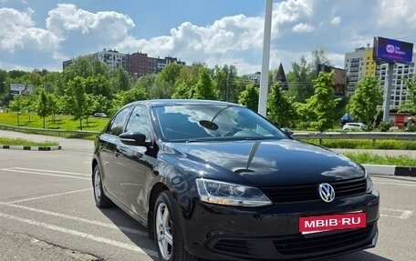 Volkswagen Jetta VI, 2013 год, 1 300 000 рублей, 30 фотография