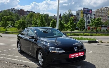 Volkswagen Jetta VI, 2013 год, 1 300 000 рублей, 29 фотография