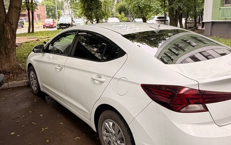 Hyundai Elantra VI рестайлинг, 2019 год, 1 100 000 рублей, 14 фотография
