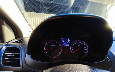 Hyundai Solaris II рестайлинг, 2012 год, 680 000 рублей, 11 фотография
