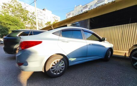 Hyundai Solaris II рестайлинг, 2012 год, 680 000 рублей, 19 фотография
