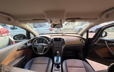 Opel Astra J, 2014 год, 1 400 000 рублей, 3 фотография