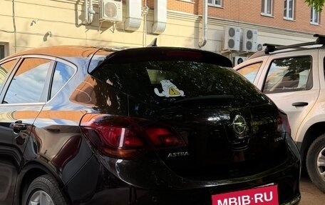 Opel Astra J, 2014 год, 1 400 000 рублей, 6 фотография