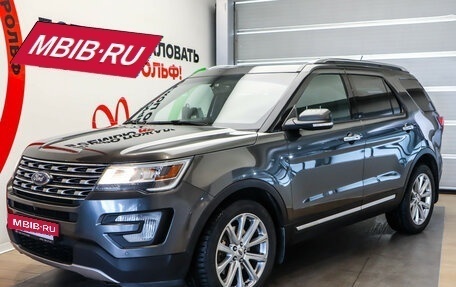 Ford Explorer VI, 2017 год, 2 475 000 рублей, 2 фотография