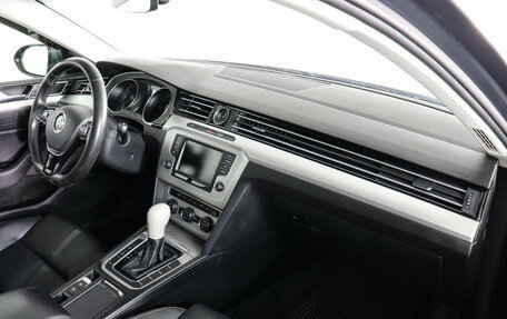 Volkswagen Passat B8 рестайлинг, 2016 год, 1 447 000 рублей, 8 фотография