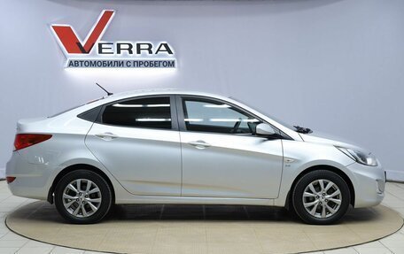 Hyundai Solaris II рестайлинг, 2011 год, 630 000 рублей, 4 фотография