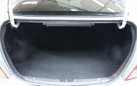 Hyundai Solaris II рестайлинг, 2011 год, 630 000 рублей, 17 фотография