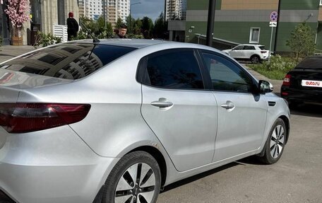 KIA Rio III рестайлинг, 2013 год, 600 000 рублей, 4 фотография