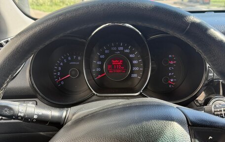 KIA Rio III рестайлинг, 2013 год, 600 000 рублей, 11 фотография