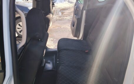 Opel Meriva, 2013 год, 500 000 рублей, 18 фотография