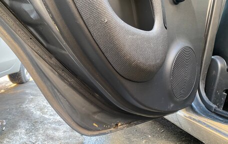Nissan Micra III, 2005 год, 450 000 рублей, 18 фотография