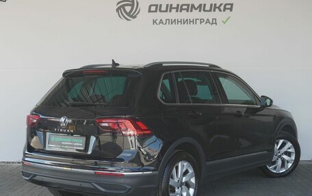 Volkswagen Tiguan II, 2021 год, 2 350 000 рублей, 5 фотография