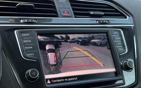 Volkswagen Tiguan II, 2017 год, 2 668 700 рублей, 19 фотография
