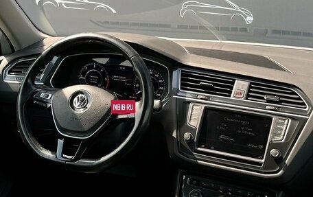 Volkswagen Tiguan II, 2017 год, 2 668 700 рублей, 16 фотография
