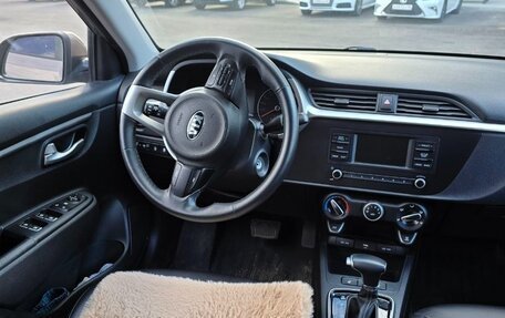 KIA Rio IV, 2021 год, 1 750 000 рублей, 5 фотография