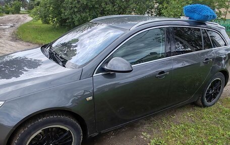 Opel Insignia II рестайлинг, 2010 год, 1 050 000 рублей, 4 фотография