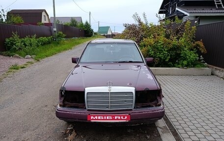 Mercedes-Benz W124, 1992 год, 75 000 рублей, 2 фотография