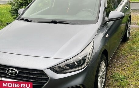 Hyundai Solaris II рестайлинг, 2019 год, 1 550 000 рублей, 2 фотография
