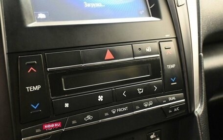 Toyota Camry, 2016 год, 2 050 000 рублей, 18 фотография