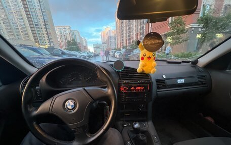 BMW 3 серия, 1998 год, 150 000 рублей, 16 фотография