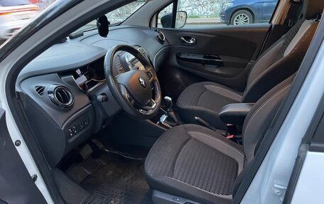 Renault Kaptur I рестайлинг, 2017 год, 1 249 000 рублей, 9 фотография