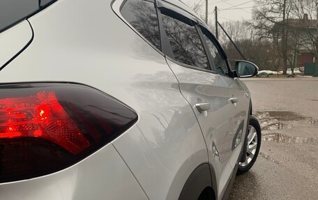 Hyundai Tucson III, 2019 год, 2 450 000 рублей, 5 фотография