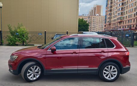 Volkswagen Tiguan II, 2017 год, 2 700 000 рублей, 3 фотография