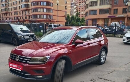 Volkswagen Tiguan II, 2017 год, 2 700 000 рублей, 6 фотография