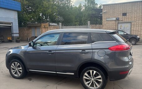Geely Atlas I, 2022 год, 1 690 000 рублей, 4 фотография