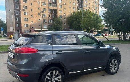 Geely Atlas I, 2022 год, 1 690 000 рублей, 8 фотография