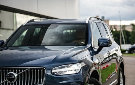 Volvo XC90 II рестайлинг, 2019 год, 4 099 000 рублей, 2 фотография