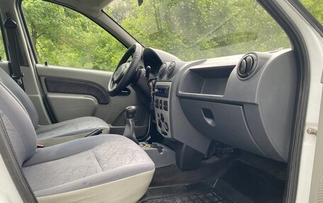 Renault Logan I, 2006 год, 295 000 рублей, 19 фотография