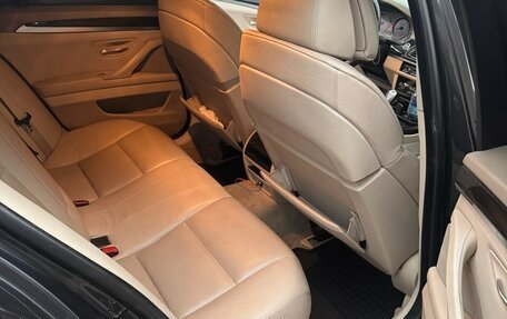 BMW 5 серия, 2010 год, 1 850 000 рублей, 14 фотография