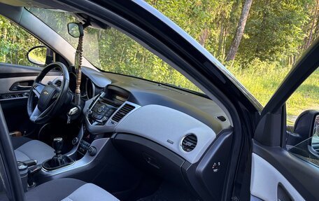 Chevrolet Cruze II, 2012 год, 800 000 рублей, 6 фотография