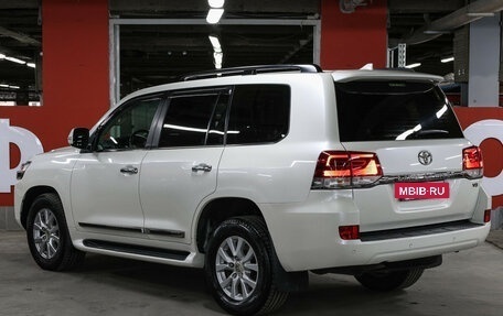 Toyota Land Cruiser 200, 2016 год, 4 749 000 рублей, 8 фотография