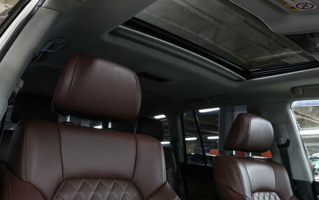 Toyota Land Cruiser 200, 2016 год, 4 749 000 рублей, 19 фотография