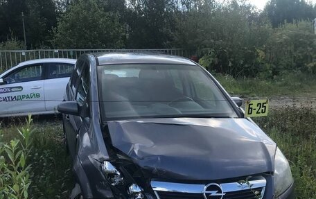Opel Zafira B, 2007 год, 250 000 рублей, 6 фотография
