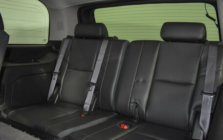 Chevrolet Tahoe III, 2013 год, 1 990 000 рублей, 16 фотография