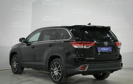 Toyota Highlander III, 2018 год, 3 650 000 рублей, 7 фотография