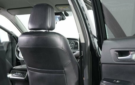 Toyota Highlander III, 2018 год, 3 650 000 рублей, 13 фотография