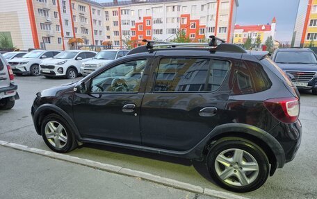 Renault Sandero II рестайлинг, 2017 год, 600 000 рублей, 3 фотография