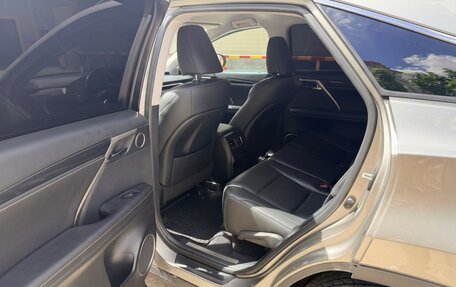 Lexus RX IV рестайлинг, 2018 год, 4 440 000 рублей, 10 фотография