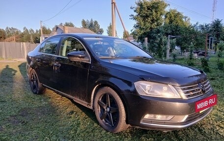 Volkswagen Passat B7, 2011 год, 1 380 000 рублей, 8 фотография