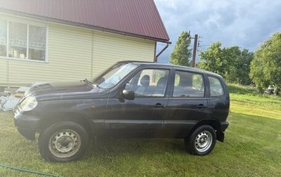 Chevrolet Niva I рестайлинг, 2005 год, 275 000 рублей, 1 фотография