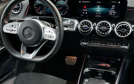 Mercedes-Benz GLB, 2021 год, 4 100 000 рублей, 6 фотография