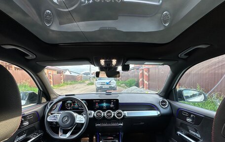Mercedes-Benz GLB, 2021 год, 4 100 000 рублей, 5 фотография