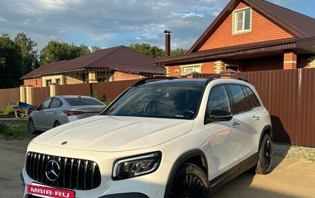 Mercedes-Benz GLB, 2021 год, 4 100 000 рублей, 2 фотография