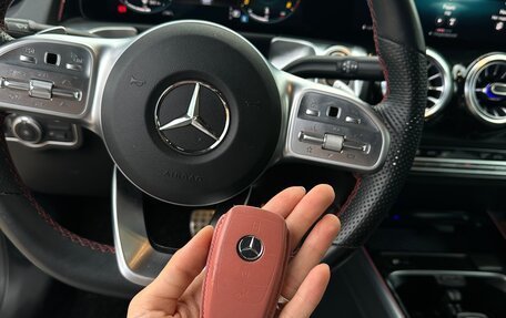 Mercedes-Benz GLB, 2021 год, 4 100 000 рублей, 13 фотография